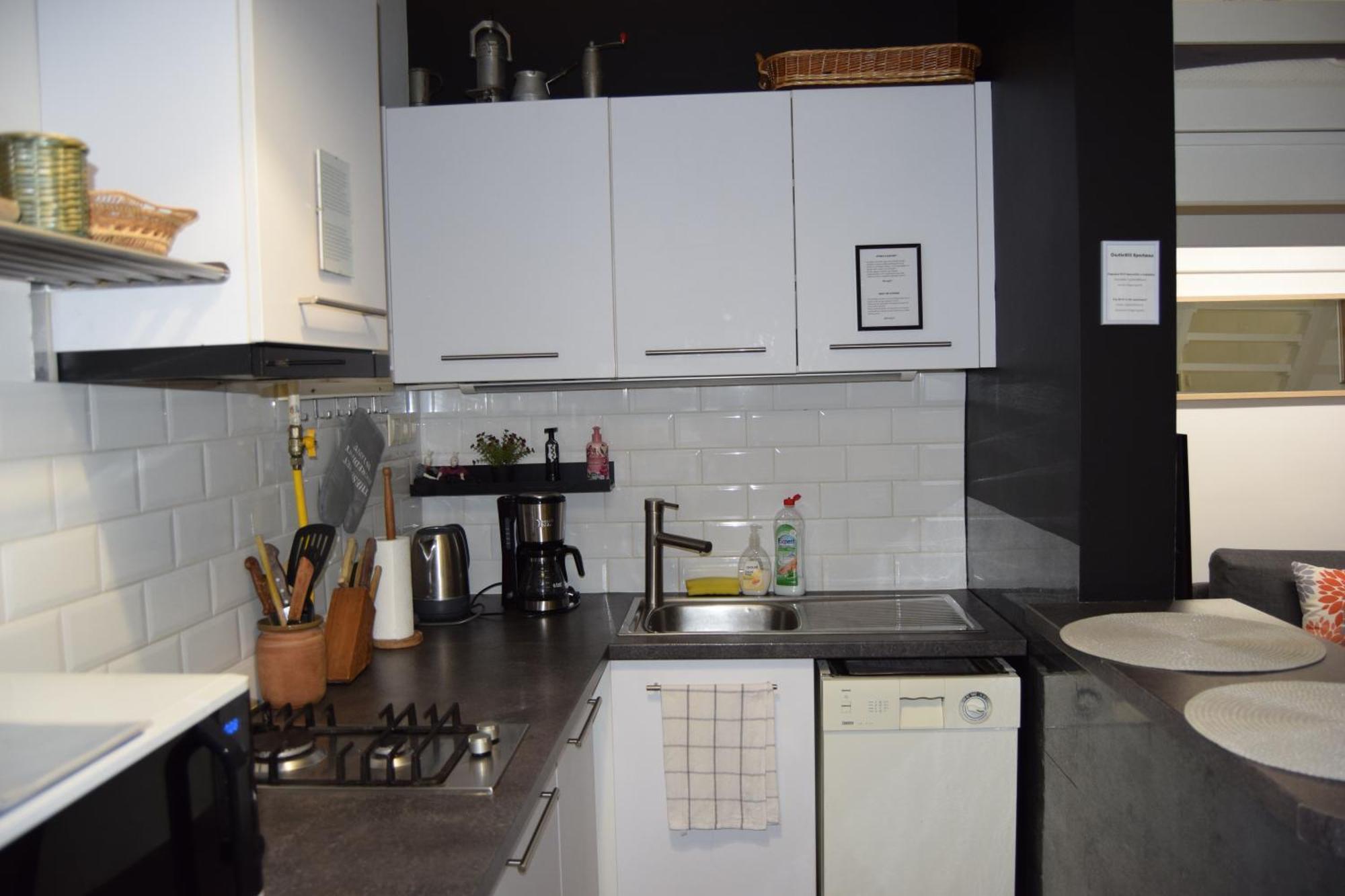 Castlehill Apartman The Perfect Blend Of Urban Living And Sightseeing Convenience Budapest Exteriör bild