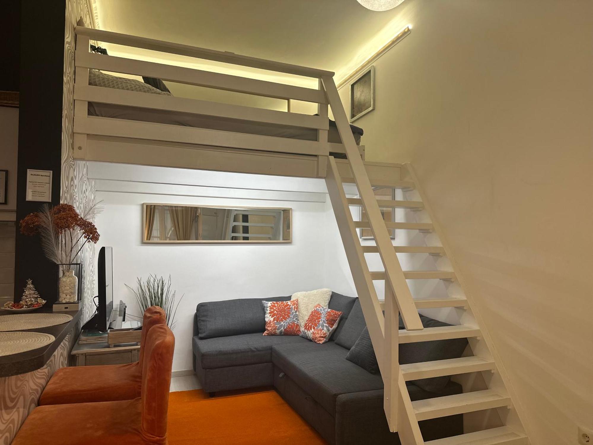Castlehill Apartman The Perfect Blend Of Urban Living And Sightseeing Convenience Budapest Exteriör bild